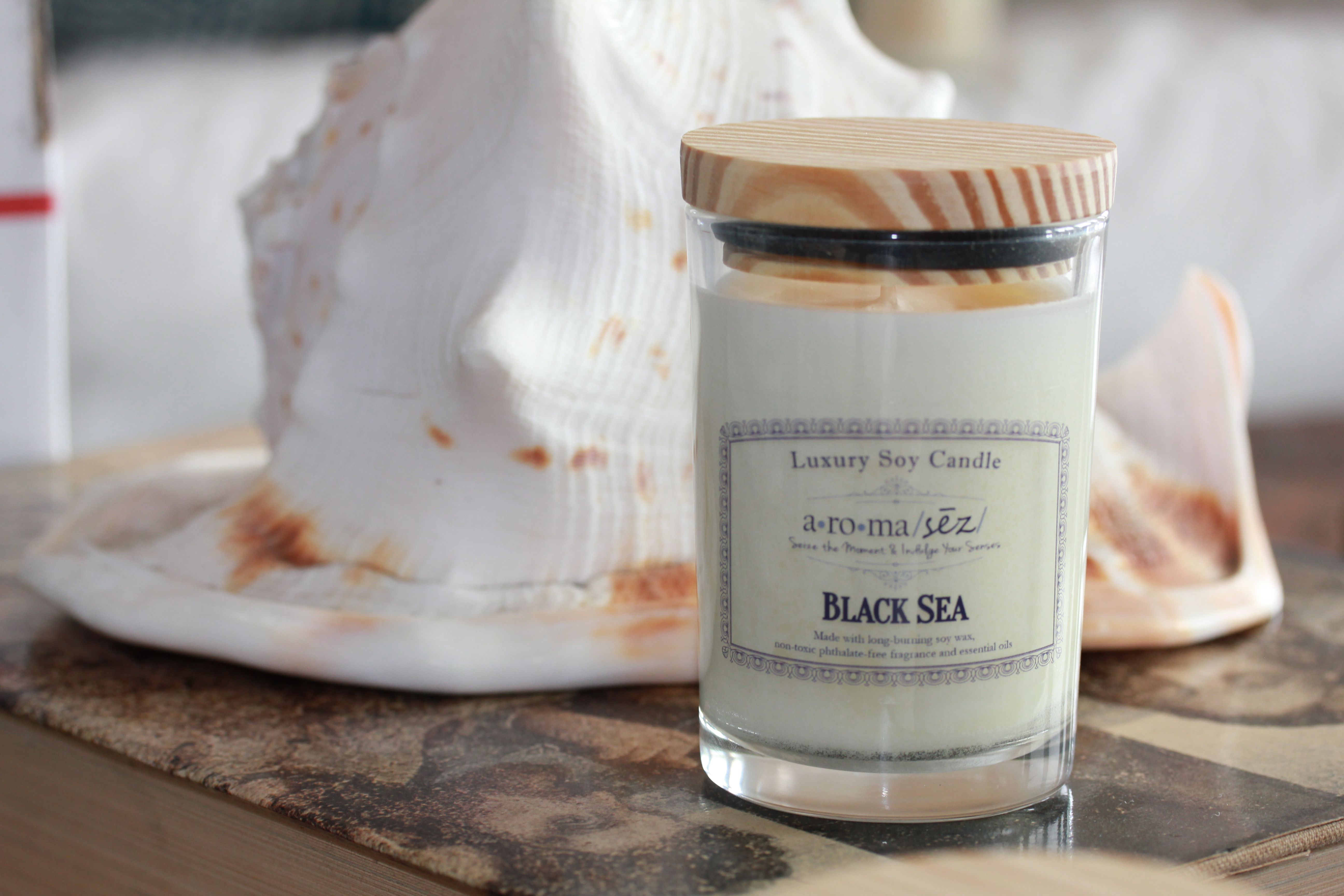 Distressed Black Sea Soy Teacup Candle 